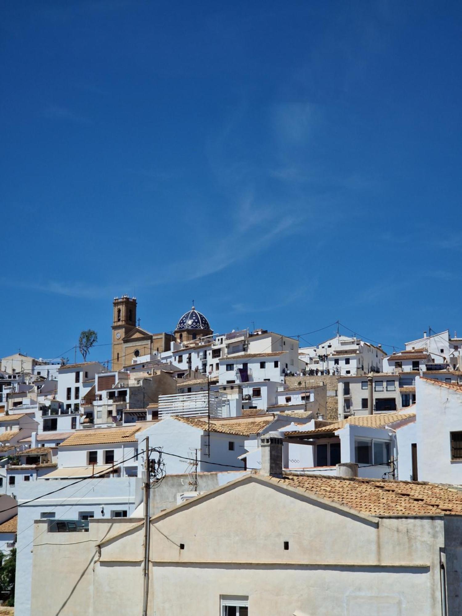 Casaenaltea Primera Linea Y Vistas 1 Екстериор снимка